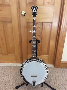 Granger Walnut 5 String Banjo