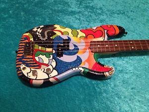Super  painted Precision Fender American standard bass USA guitar vintage design