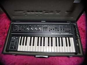 Vintage Roland S