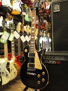 Gibson Les Paul Standard Black w/hard case F/S Guiter Bass From JAPAN #T475