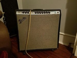Vintage fender super reverb 1971