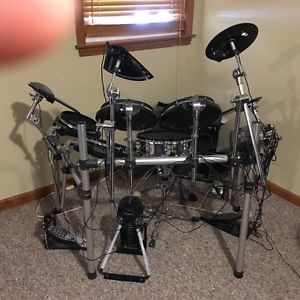 Hart Dynamics Electronic Drum Kit - PRICE REDUCED!