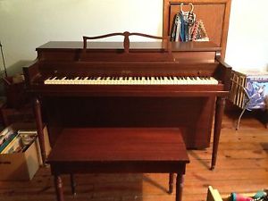 Piano (upright) and bench by WINTER & Co. (NY)  from 1963 --2 foot pedals