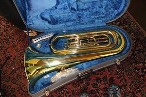 Yamaha YBB-105MWC 1/2 Size Tuba MINT CONDITION! WOW! QuinnTheEskimo