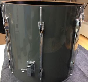 *REDUCED* Yamaha Recording Custom 18 x 16 Floor in Quartz Grey!