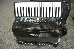 ROLAND FR-3X BK V-Akkordion Accordeon in gutem Zustand (bei uns auch BAJAN )