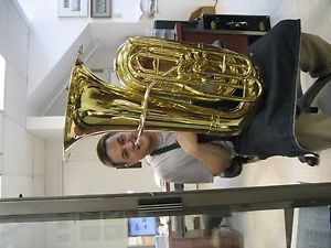 EXTRA-CLEAN KING MODEL 2341 4-VALVE TUBA, RECENT MODEL, DENT FREE, GOOD CASE.!
