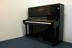 YAMAHA U300S schwarz Silent Piano