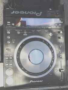 PIONEER  DVJ-X1