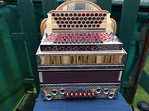 Steirische Harmonika FLATSCHER Lofer, Stimmung B-ES-AS-DES