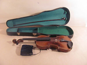 Geige Violine mit Geigenbogen und Koffer um 1900