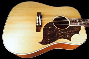 2015 GIBSON COUNTRY WESTERN CUSTOM SHOP LIMITED EDITION ACOUSTIC w LR BAGGS