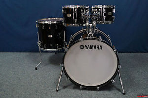 Yamaha Absolute Hybrid Maple Shellset- "SOLID BLACK"  mit 22x16" -10,12,16"