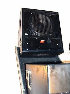 C 2 Monster JBL Lautsprecher mit 15" 2226H und 1" 2426J + 2370A mit Flight Case