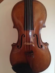 4/4 old violin