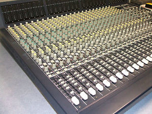 Behringer MX9000 Version 2 - Excellent Condition Only Used a Few Times Since New