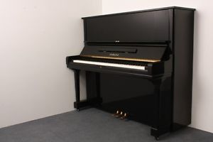 YAMAHA U3G schwarz Klavier gebraucht