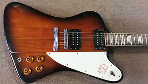 1990 Gibson USA Firebird V, 1st year of Reissue, Humbuckers, OHSC, Banjo Tuners