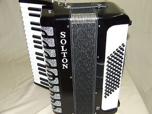 Solton Akkordeon 72 Bass 3 chörig