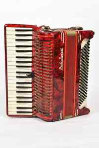 Pre-owned Paulo Soprani 41 Key, 120 Bass Accordian