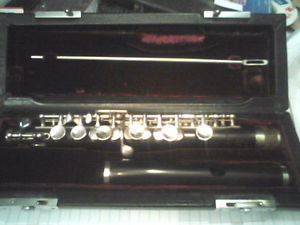 NICE Woodwind Custom Deluxe PROFESSIONAL WOOD PICCOLO WWDCP made by GEMEINHARDT