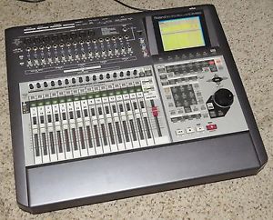 Roland VS-2480 DVD Digital Recorder Loaded-Maxed 160 GB HD 4 FX Cards FS Monitor
