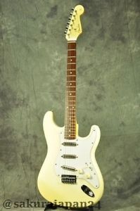 Used Fender Japan ST62-SPL Olympic White Rank B+ Free Shipping CE178