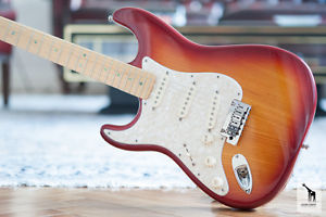 ☆ LEFTY ☆ Fender American Deluxe Ash LEFT HANDED ☆ Aged Cherry Sunburst