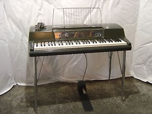 VINTAGE RARE GREEN WURLITZER 200 ELECTRONIC ELECTRIC PIANO