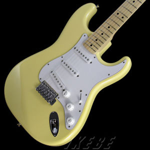 Stratocaster Classic 70s Strat (Yellow White / Maple) [Limited! Fender Monogram