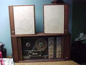 VINTAGE AMPEX 985A MUSIC CENTER AMP, TUNER, REEL TO REEL WITH AMPEX 830 SPEAKERS