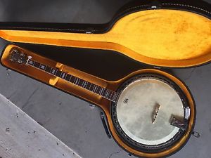 Vintage 1960's Fender Artist Plectrum Banjo & Victoria Case