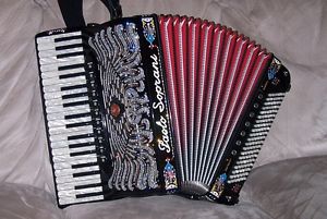 Paolo Soprani Super Paolo II F CASSOTTO Accordion with French & Italian musette