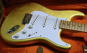 2016 Fender Eric Clapton Stratocaster Masterbuilt Yuriy Shishkov 24kt Gold Leaf