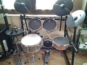 Batteria elettronica con centralina roland