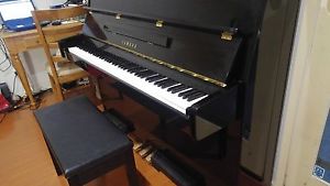 Yamaha Piano Upright Excellent Condition Made in Japan