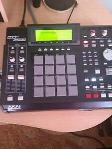 Akai mpc 2500