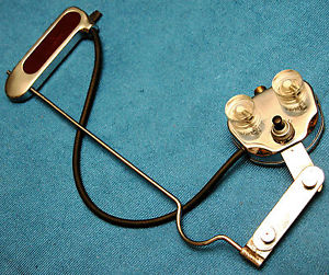48' DeARMOND RHYTHM CHIEF 1000 ARCHTOP MONKEY STICK JAZZBOX GUITAR PICKUP 7.12KΩ