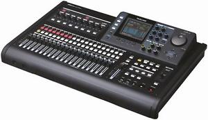 Tascam - DP-32SD - 32-track Digital Portastudio