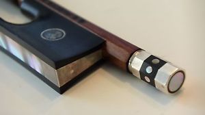 New Master *W. E. DORFLER** Violin Bow Pernambuco wood / silver lining