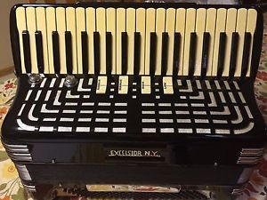 ORIGINAL EXCELSIOR ACCORDION