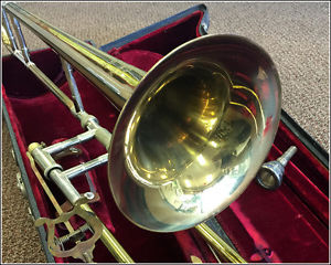 Vintage c. 1930's Bach Stradivarius Trombone Model 6 / 425 / 7" Bell in Case