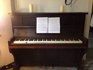 Schönes Altes Klavier in Halle abzuholen