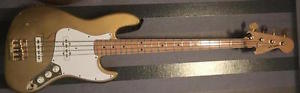 VINTAGE Fender Jazz anniversary Gold on Gold 1982