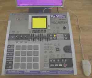 Roland MV 8000 512MB Production Studio (8800 Akai MPC 4000 Maschine Octopus)