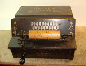 "The Gem" Late 1800's "Roller Organ"  "Cob Player"  W/ 25 Music Rolls / "Cobs"
