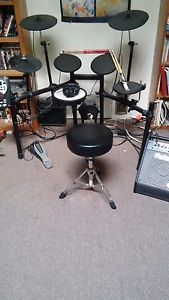 Roland drum set