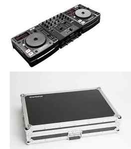 Vendo 2 lettori CD Denon DN-S1000 + Mixer dnx 100 + Case in alluminio