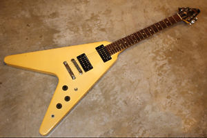 Gibson Flying V8