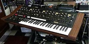 YAMAHA CS40M programable monophonic synthesizer With Tracking From Japan F/S (23
